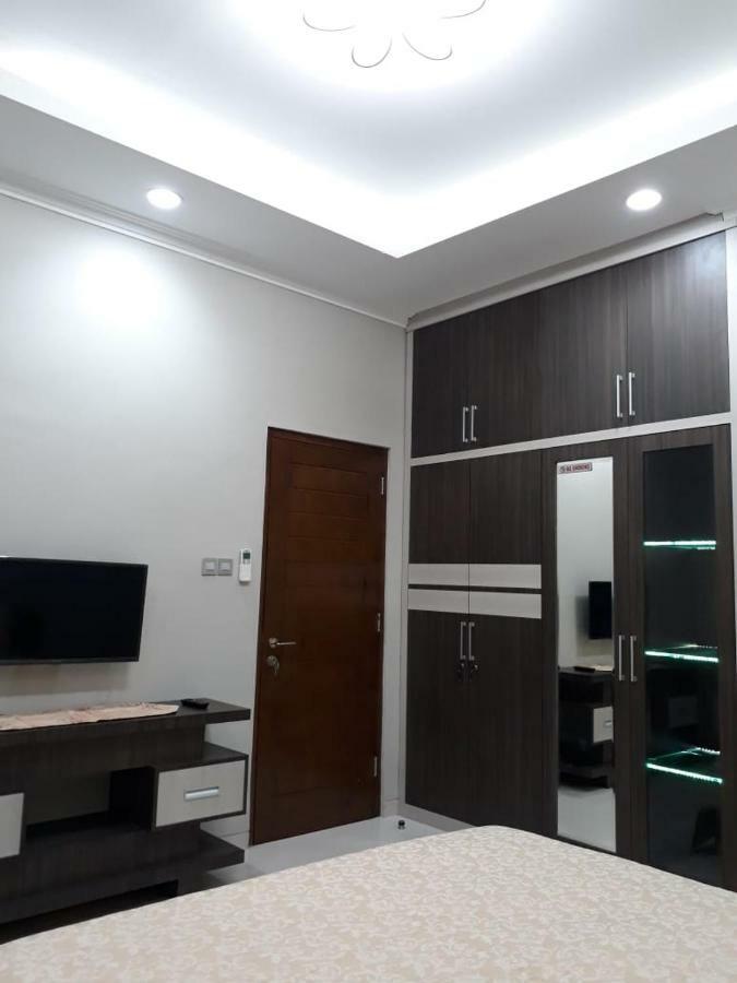 Imperial Villa Syariah Yogyakarta Luaran gambar