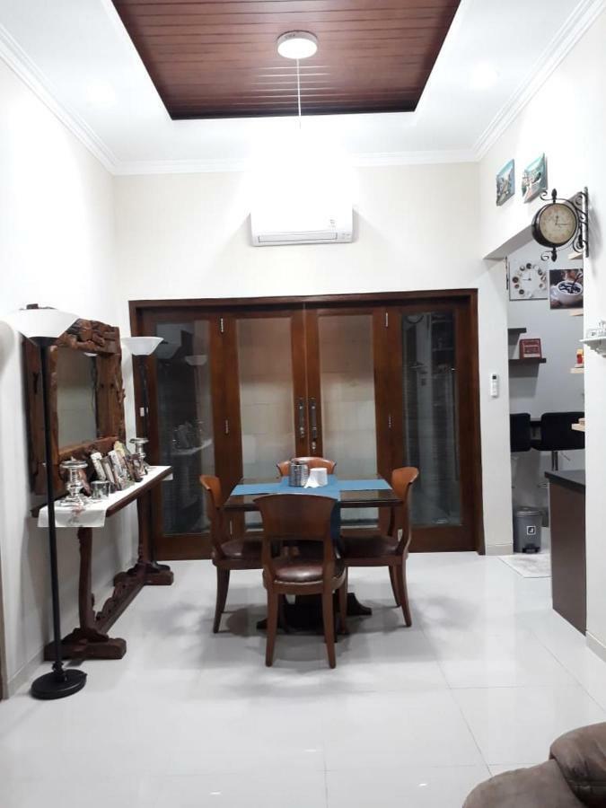 Imperial Villa Syariah Yogyakarta Luaran gambar