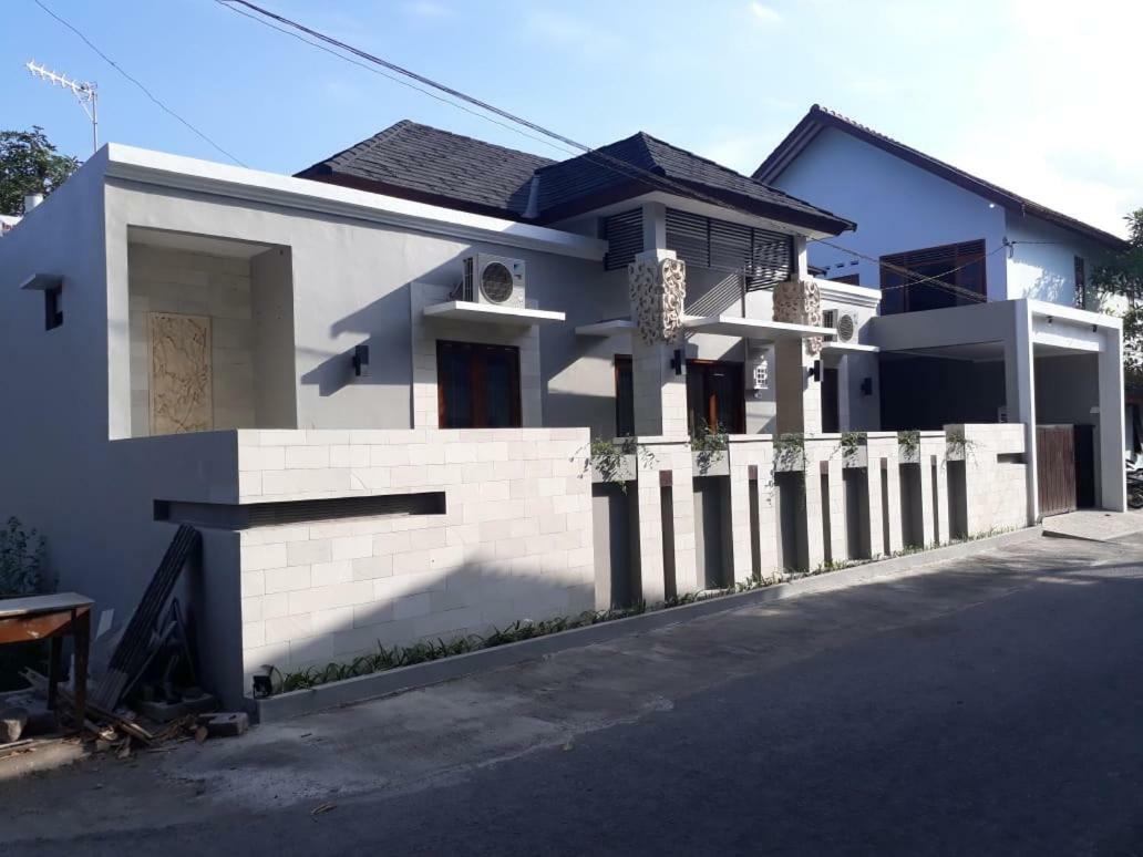 Imperial Villa Syariah Yogyakarta Luaran gambar